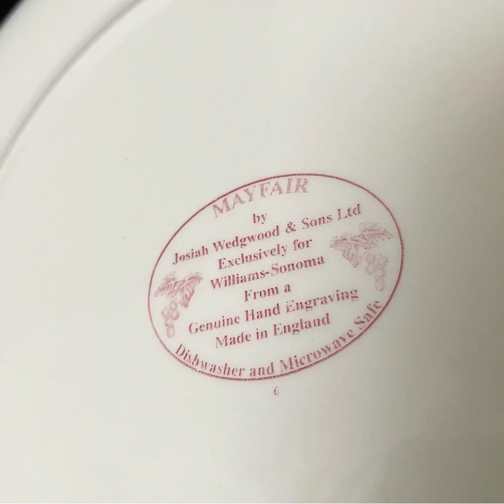 Williams Sonoma set mayfair